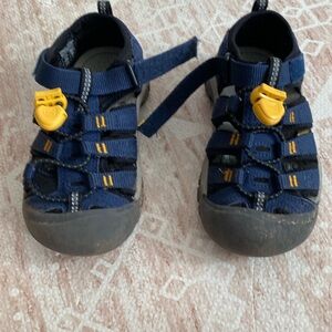 Keen Newport toddler sandals